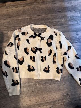 Cream Leopard Print Knit Cardigan with Black Bows